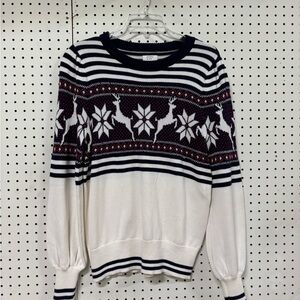 ☘️ Crown & Ivy Navy and White Striped Sweater Size Medium